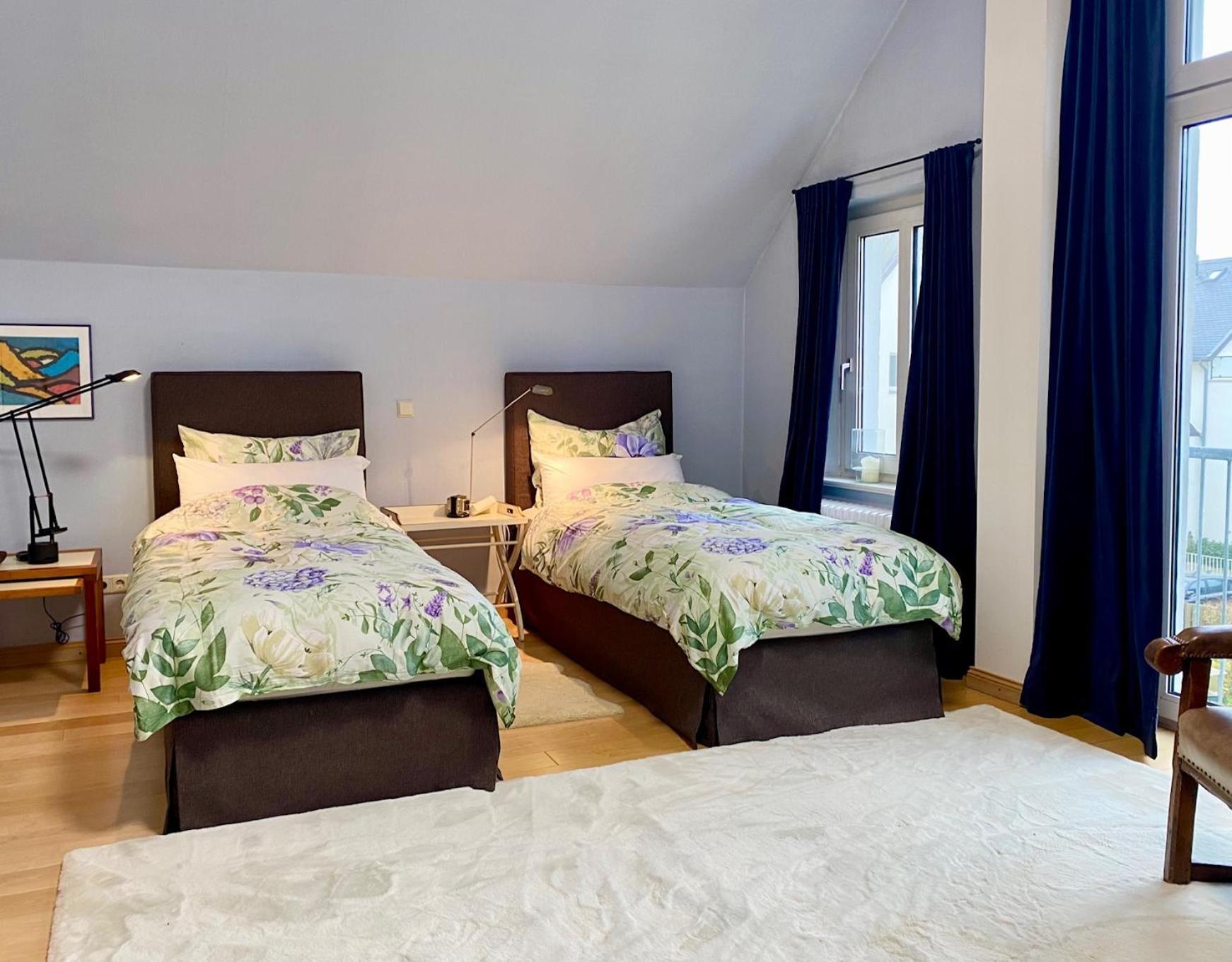 Ruhige Wohnung In Zentral Gelegener Gruenderzeitvilla Oldenburg Buitenkant foto